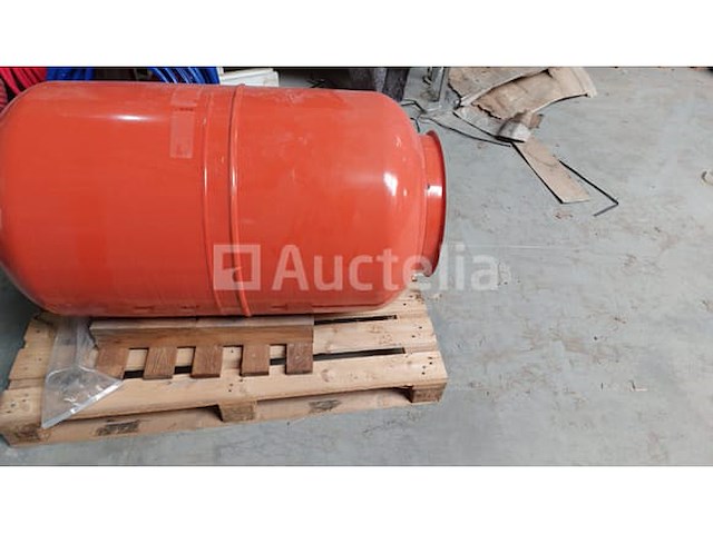 Watts industries industrieel expansievat 300 liter (6 bar) - afbeelding 2 van  4