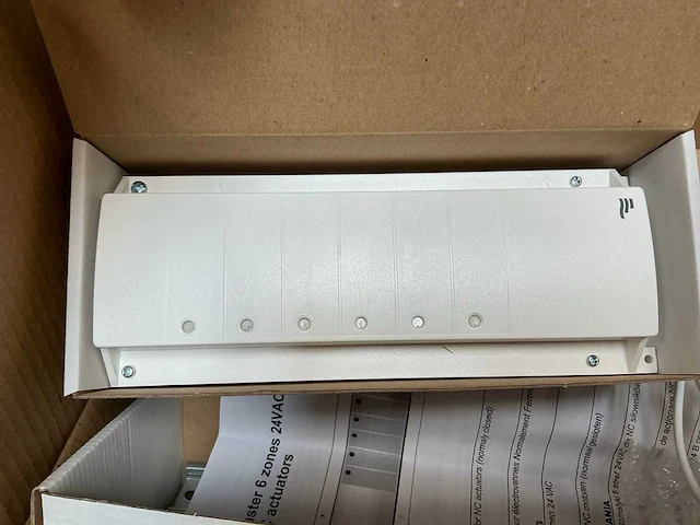 Watts master 6 zones vloerverwarming aansluitmodule (30x) - afbeelding 1 van  7