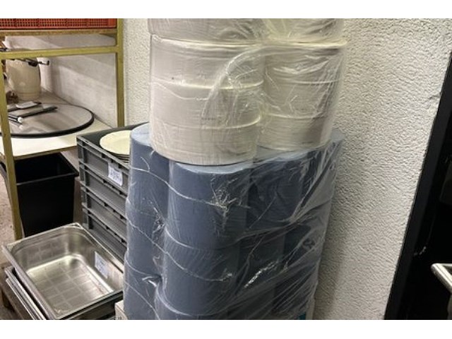 Wc papier, papier, handpapier - afbeelding 2 van  5