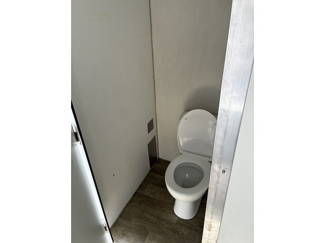 Wc wagen - afbeelding 5 van  14