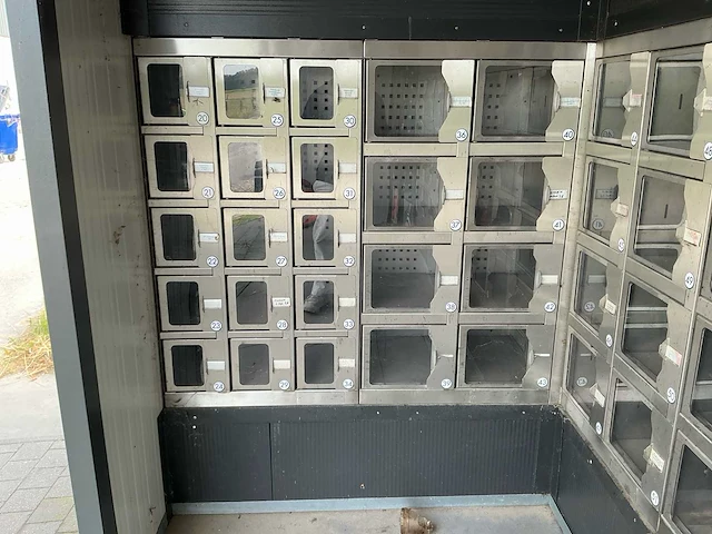 Wdm vakkenautomaat met 63 uitgiftevakken - afbeelding 3 van  6
