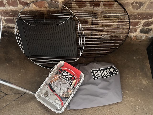 Weber barbeque - afbeelding 3 van  4