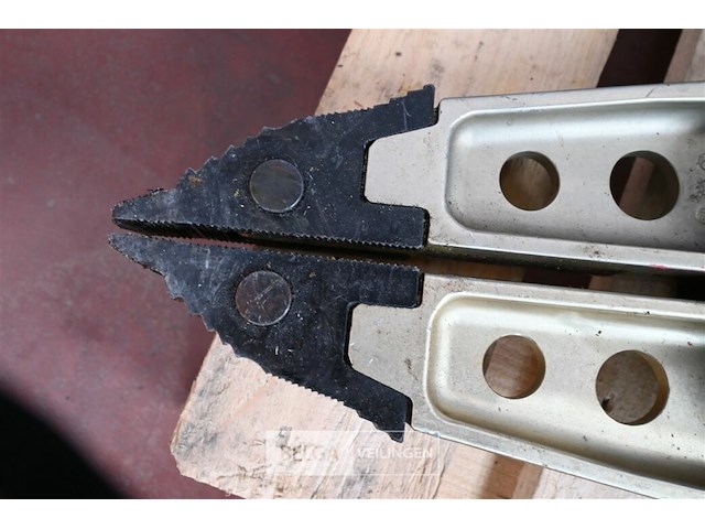 Weber hydraulische groep + gereedschap - afbeelding 12 van  17