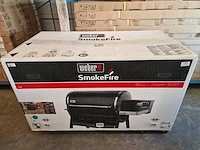 Weber smokefire ex6 gbs black pellet barbecue met weber connect - afbeelding 1 van  5