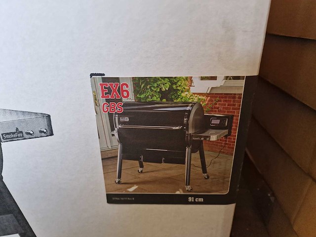 Weber smokefire ex6 gbs black pellet barbecue met weber connect - afbeelding 3 van  5