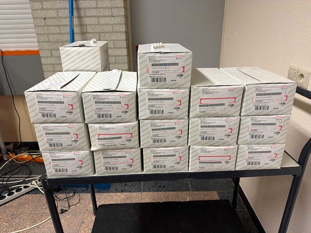 Weco klemmenstroken partij nieuw (±200-250 stuks per doos) (24x) - afbeelding 5 van  8