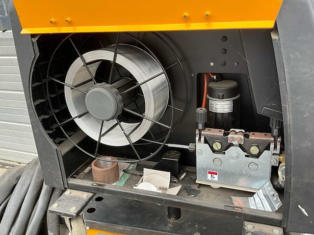 Weco welding discovery cu 04 mig lasapparaat - afbeelding 15 van  18