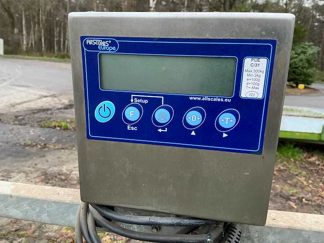 Weegbrug biggen - varkens - afbeelding 4 van  5