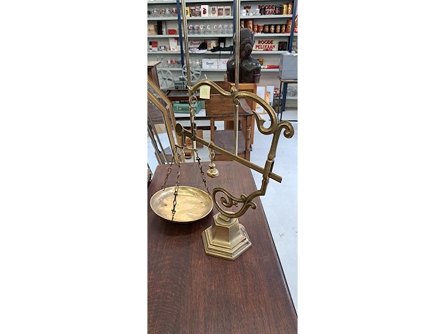 Weegschaal in messing - afbeelding 2 van  2