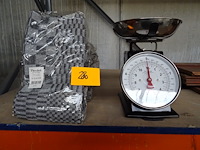 Weegschaal + theedoeken - afbeelding 1 van  3