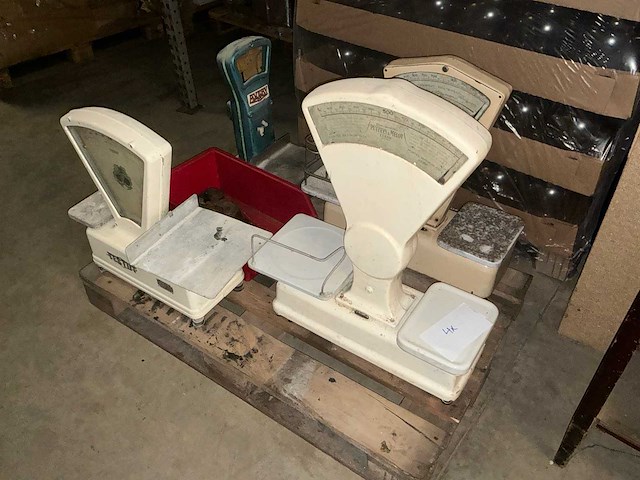 Weegschaal - afbeelding 1 van  3