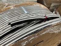 Weer/tochtstrips voor ramen en deuren op 250 meter-rol (16x) - (kp1010)