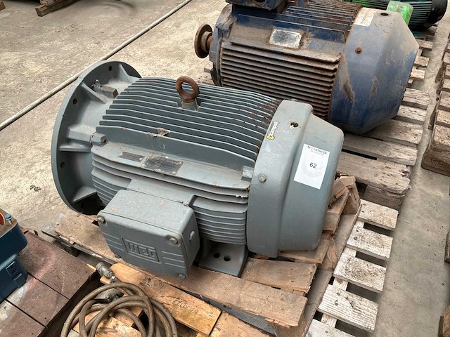 Weg elektromotor - afbeelding 1 van  5