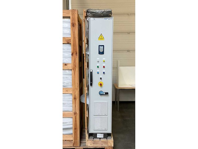 Weg eucfw110031t40fayz cfw-11 frequentieregelaar met schakelkast - afbeelding 10 van  17