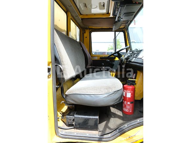 Weg-spoor werkplaatstrucks mercedes-benz unimog zw120s (1985-240,757 km) - afbeelding 25 van  82