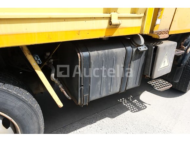 Weg-spoor werkplaatstrucks mercedes-benz unimog zw120s (1985-240,757 km) - afbeelding 26 van  82
