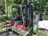 Wegens faillissement pierre mansion. pvl comm v - oude heftruck te lille