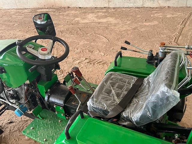 Weifang mini tractor - afbeelding 13 van  14