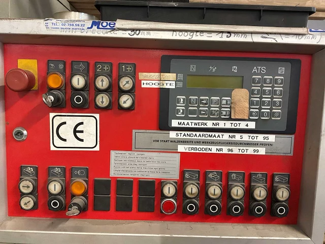 Weinig hydromat 23 schaaf-moler / malmachine 4-zijdig vierzijdige gietmachine - afbeelding 9 van  14