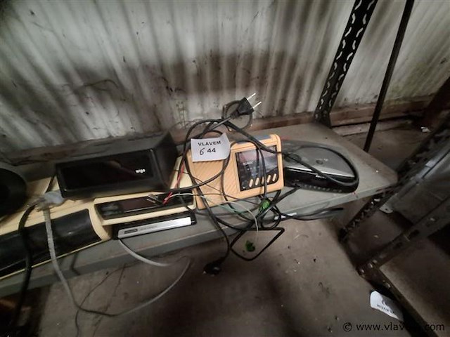 Wekkerradio - afbeelding 3 van  3