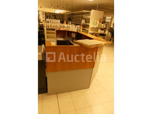 Welkomstbalie en accessoires - afbeelding 12 van  12