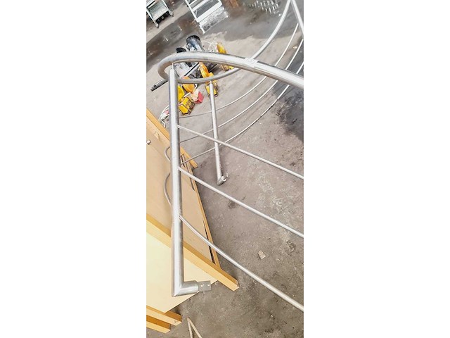 Wenteltrapleuning - afbeelding 9 van  11