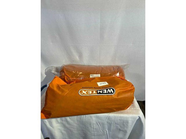 Wentex - curtain black - molton cs - 3x3 (2x) - afbeelding 2 van  2