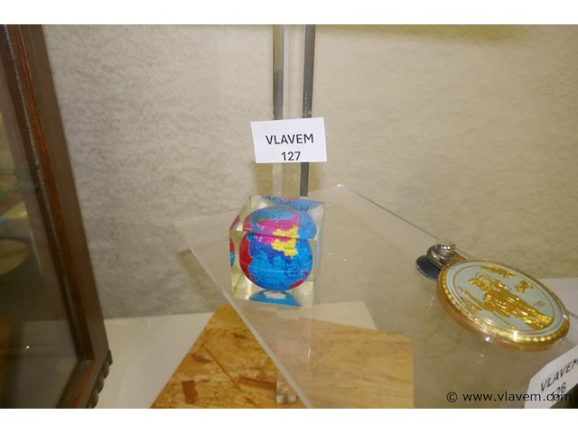 Wereldbol - afbeelding 1 van  1
