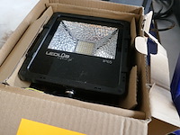 Werf - verlichting - afbeelding 2 van  3