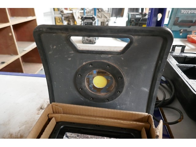 Werf - verlichting - afbeelding 3 van  3