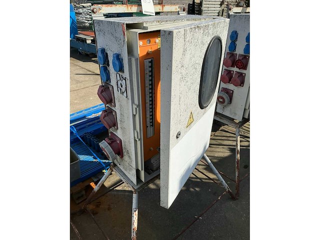 Werf meterkast - afbeelding 1 van  2