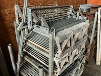 Werf trappen (2x) - afbeelding 4 van  4