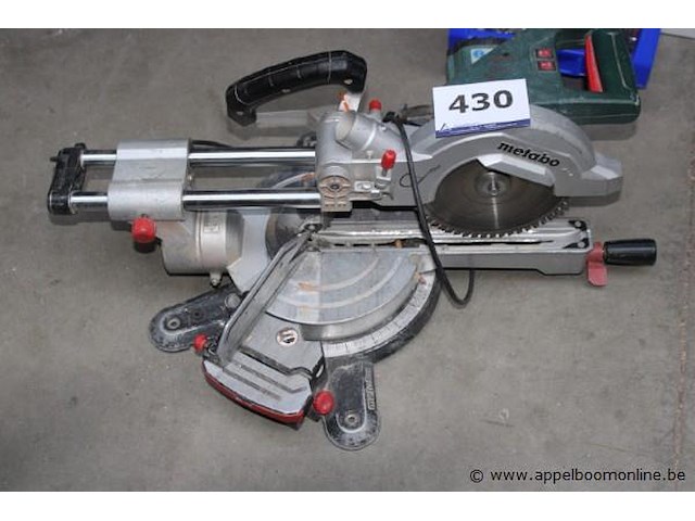 Werfcirkelzaag metabo kgs 216m, werking niet gekend - afbeelding 1 van  3