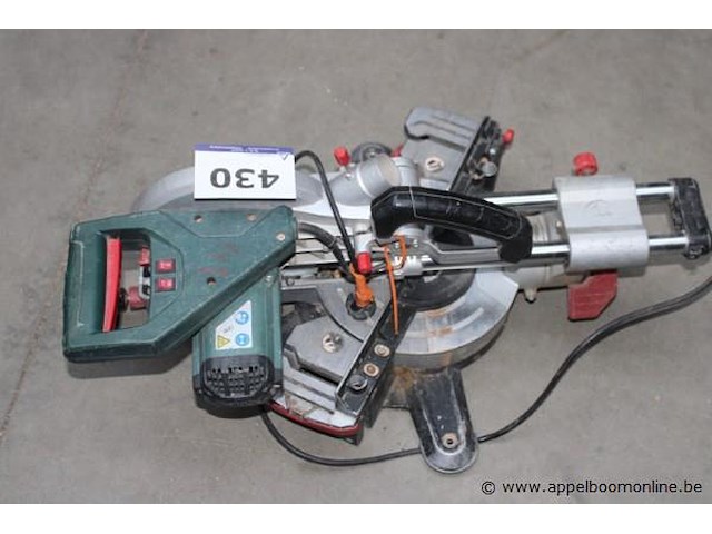 Werfcirkelzaag metabo kgs 216m, werking niet gekend - afbeelding 2 van  3