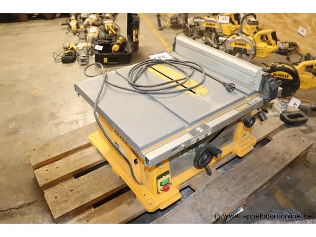 Werfcirkelzaagmachine dw744-qs - afbeelding 2 van  3