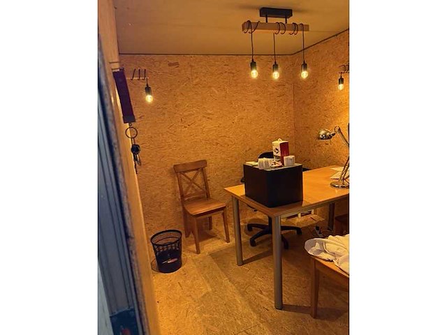 Werfcontainer - bureau - various units and containers - afbeelding 3 van  4