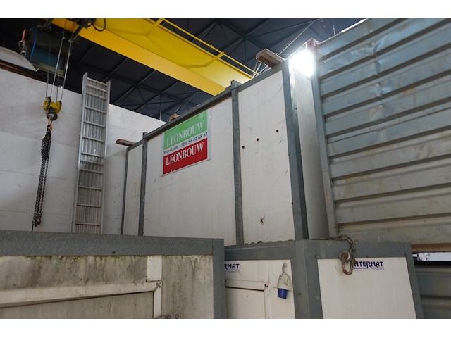 Werfcontainer - afbeelding 2 van  2