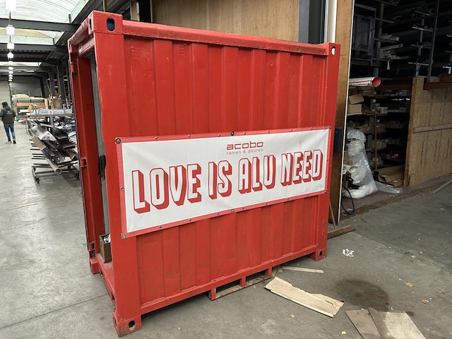 Werfcontainer - afbeelding 1 van  8