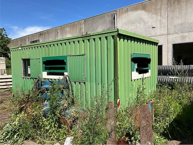 Werfcontainer - afbeelding 1 van  13
