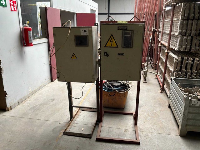 Werfkast (2x) - afbeelding 1 van  6