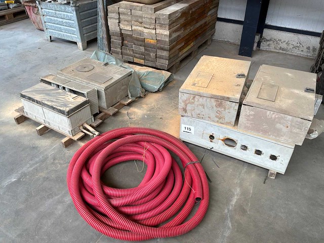 Werfkast (4x) - afbeelding 1 van  2