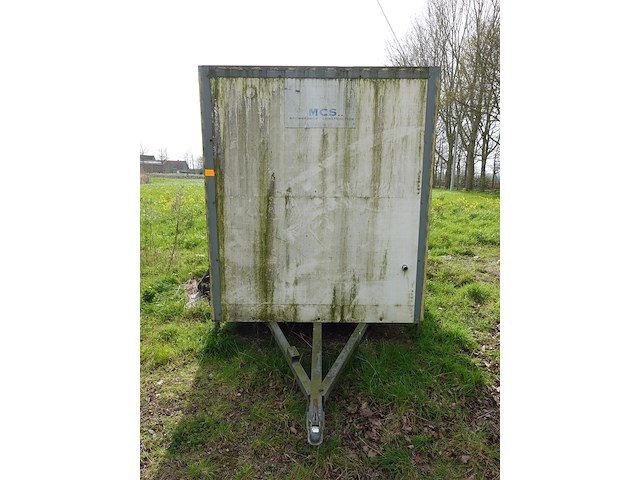 Werfkeet op aanhangwagen - afbeelding 2 van  9