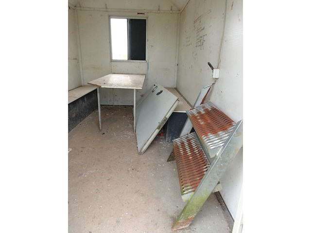 Werfkeet op aanhangwagen - afbeelding 7 van  7