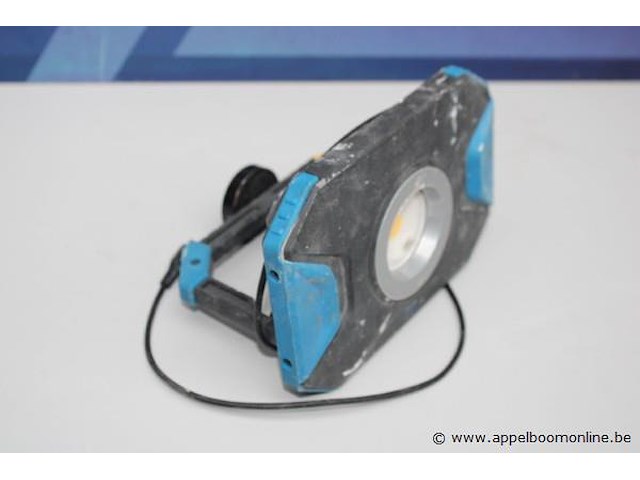 Werflamp schwabe 2200lm, werking niet gekend - afbeelding 2 van  4