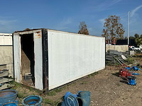 Werfopslagcontainer met rekken opslagcontainer - afbeelding 2 van  6