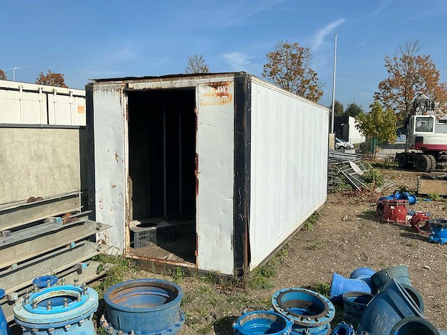 Werfopslagcontainer met rekken opslagcontainer - afbeelding 4 van  6