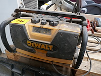 Werfradio dewalt + draagbare radio - afbeelding 2 van  3