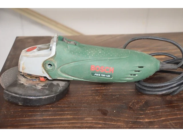 Werfradio maginon br10, slijpschijf powerplus pow20030, slijpschijf bosch pws750-125, handcirkelzaag trotec pcss-10-1400 in doos, schuurmachine bosch gss 23e in pvc koffer, poliermachine einhell bpp5 1100e in pvc koffer, laser topcraft op statief - afbeelding 6 van  36