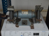 Werfradio maginon br10, slijpschijf powerplus pow20030, slijpschijf bosch pws750-125, handcirkelzaag trotec pcss-10-1400 in doos, schuurmachine bosch gss 23e in pvc koffer, poliermachine einhell bpp5 1100e in pvc koffer, laser topcraft op statief - afbeelding 13 van  36
