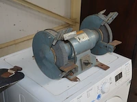 Werfradio maginon br10, slijpschijf powerplus pow20030, slijpschijf bosch pws750-125, handcirkelzaag trotec pcss-10-1400 in doos, schuurmachine bosch gss 23e in pvc koffer, poliermachine einhell bpp5 1100e in pvc koffer, laser topcraft op statief - afbeelding 14 van  36